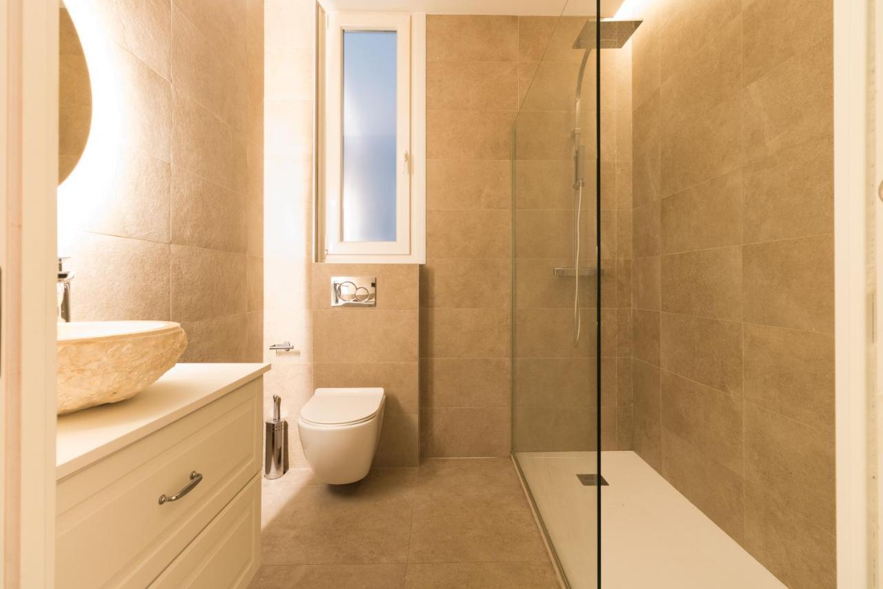 Moyua Luxe By Staynnapartments Bilbao Exterior photo